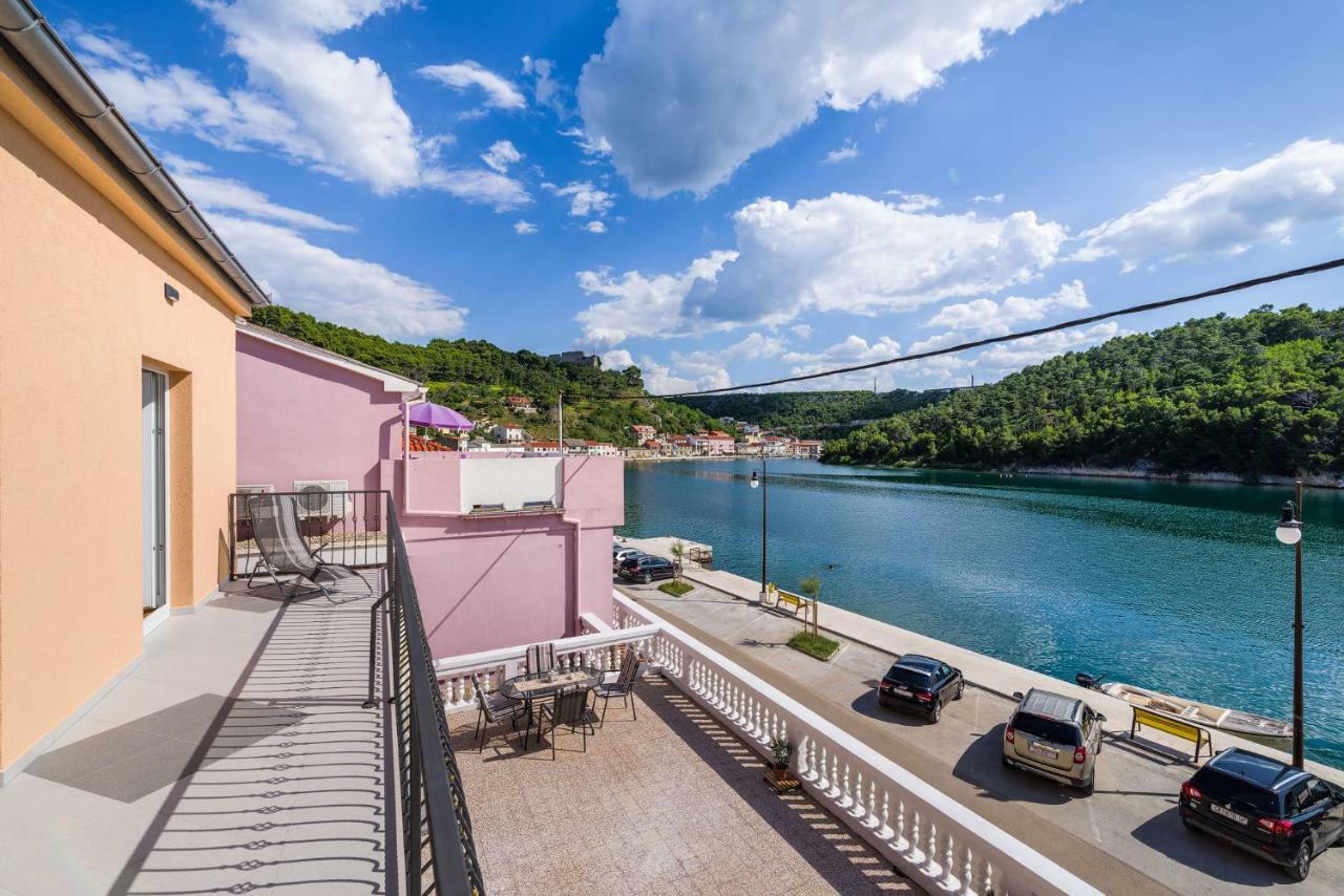 Apartment Newcity Novigrad  Zewnętrze zdjęcie