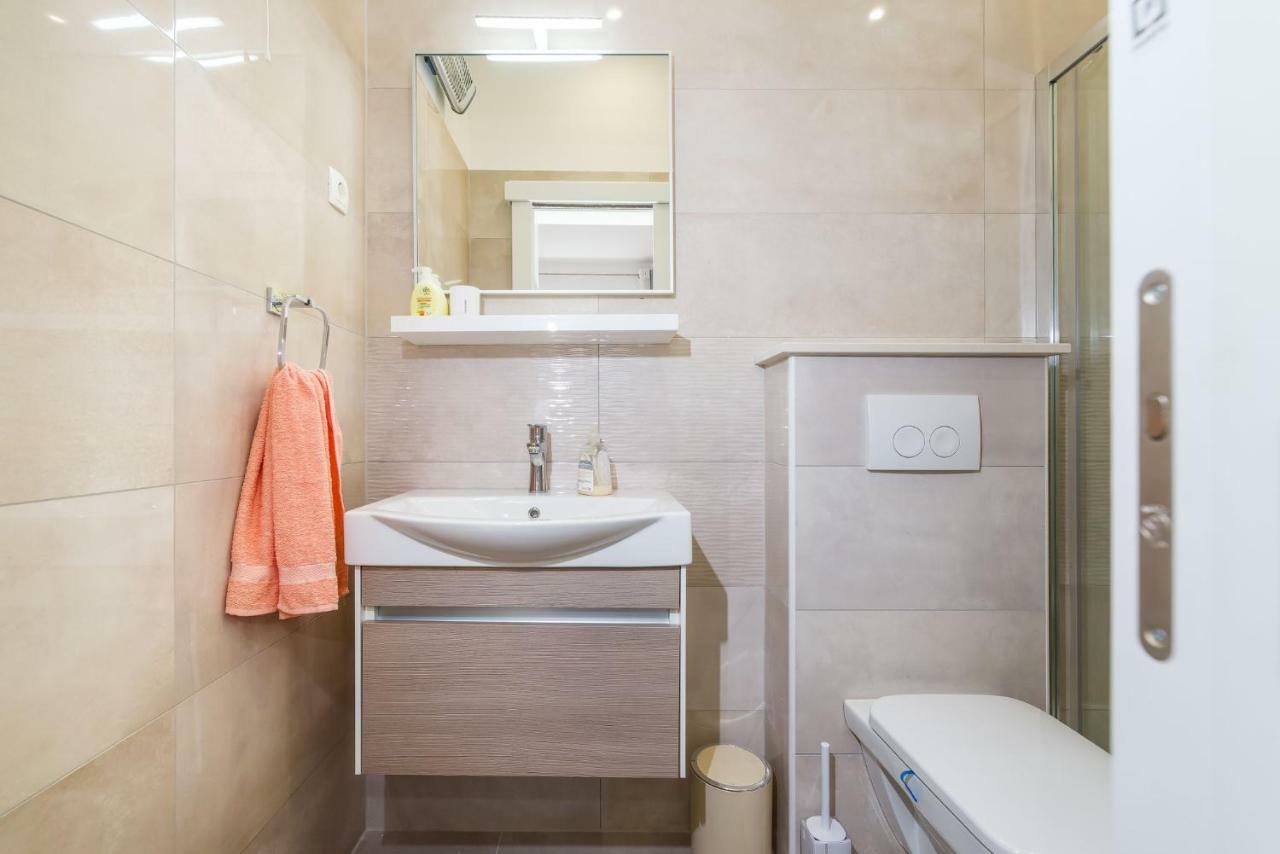 Apartment Newcity Novigrad  Zewnętrze zdjęcie